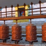 2014.12.09 Kathmandu 97 Kathesimbhu Stupa prayer wheels ResizeBy Donna Yates CC BY-NC-SA